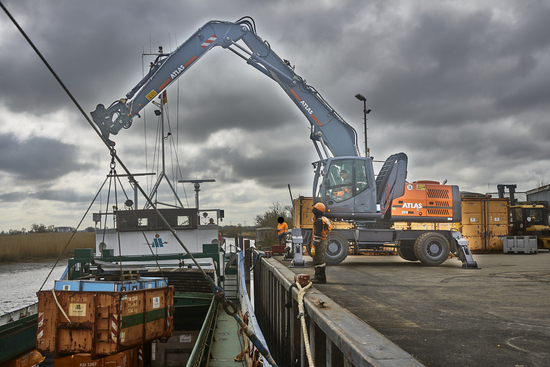 atlas industriebagger 270mh entladung